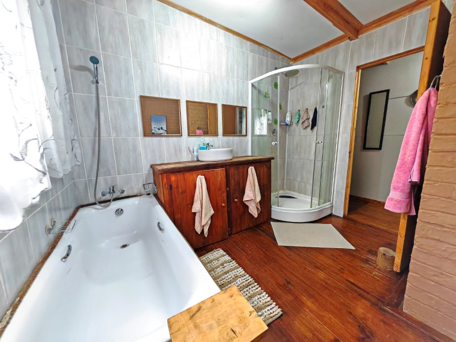 7 Bedroom Property for Sale in Bayswater Free State